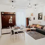 The Change House- Central Cozy Vibe Terasa Dormitoare Separate