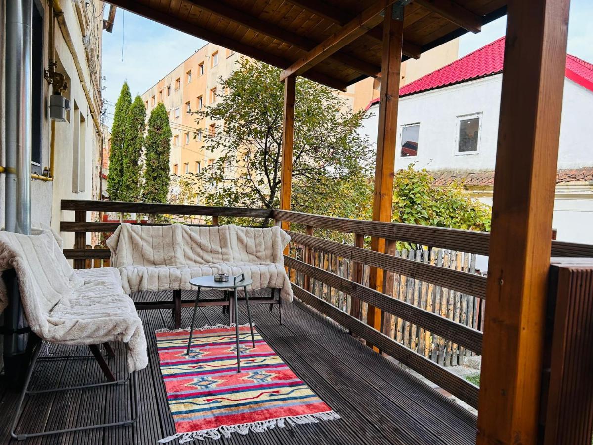 The Change House- Cozy Vibe Terasa Dormitoare Separate Apartment
