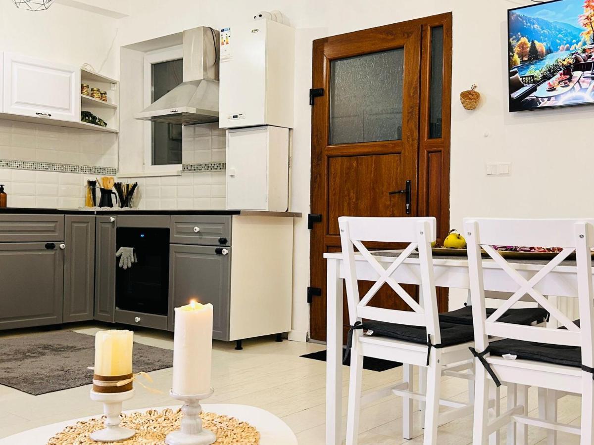 The Change House- Cozy Vibe Terasa Dormitoare Separate